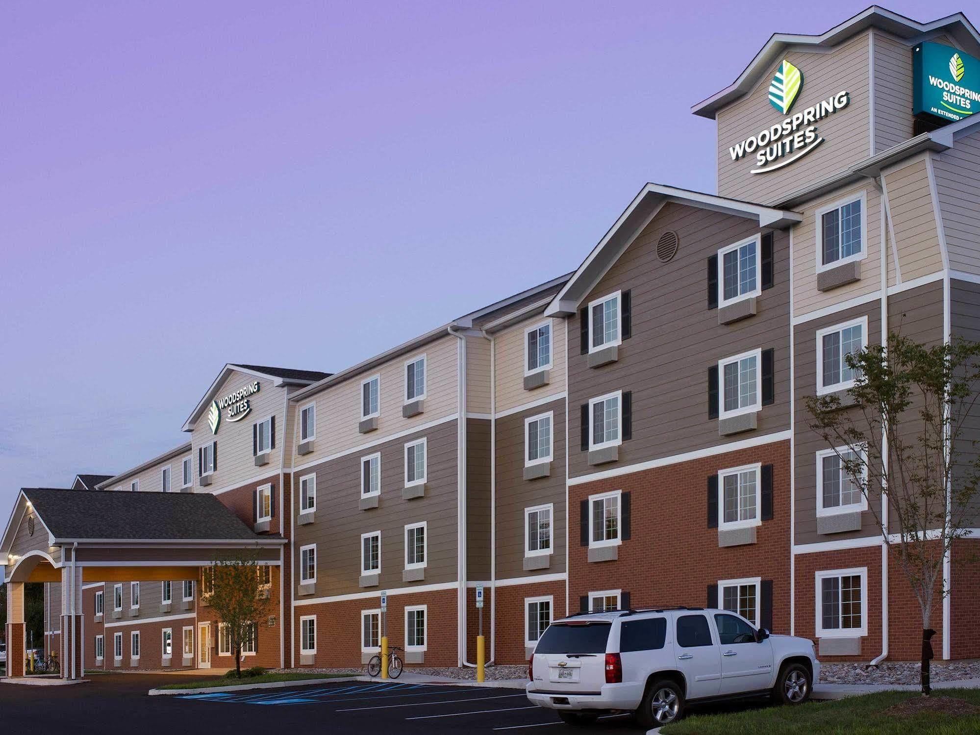 Woodspring Suites Akron Portage Lakes Exterior foto
